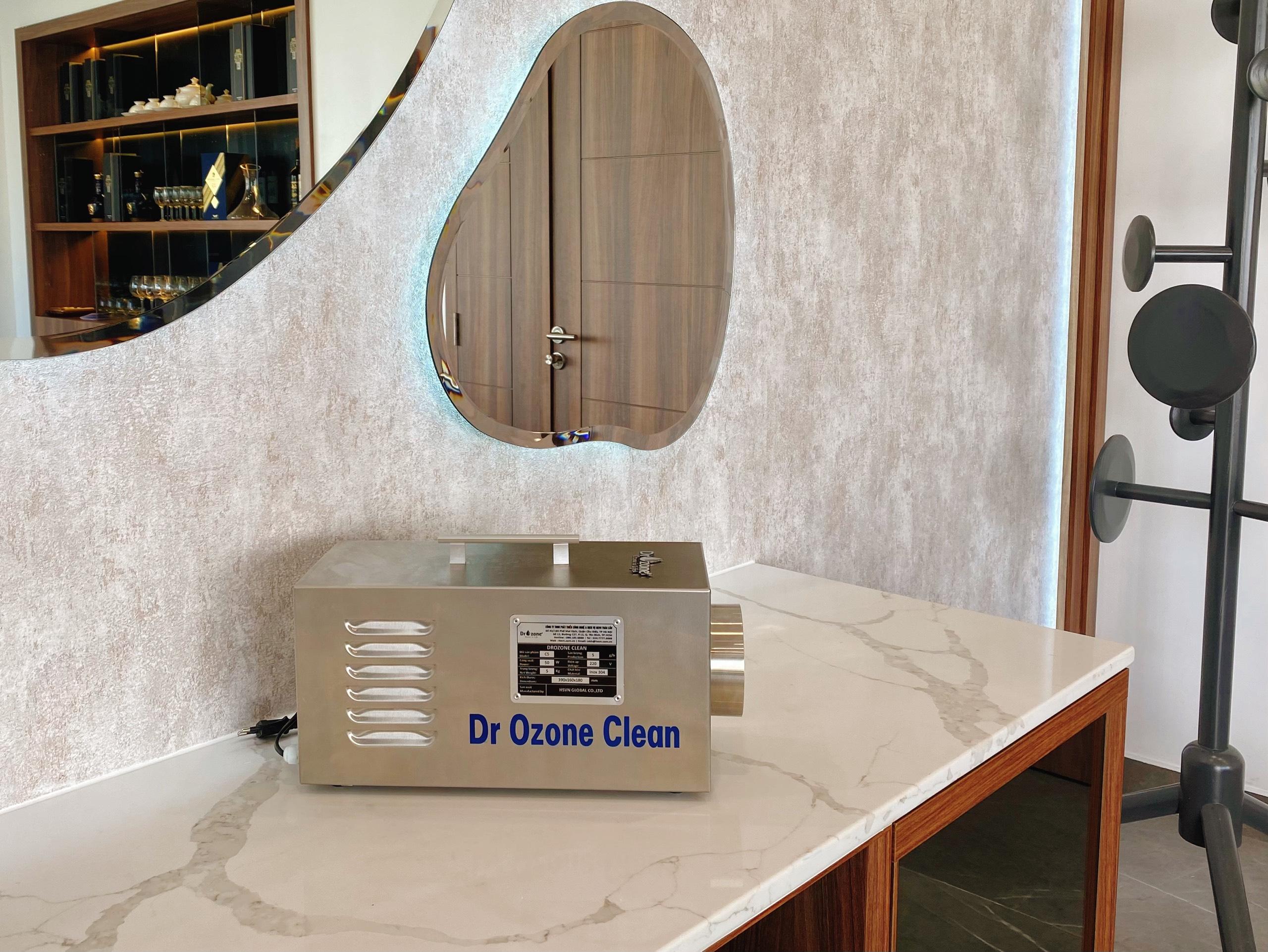 2. Ozone hoạt động thế nào để khử mùi?